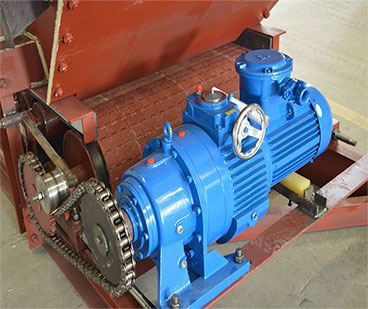 甲帶給煤機(jī)