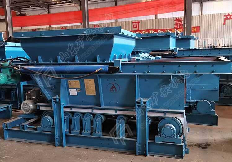 甲帶式給煤機(jī)