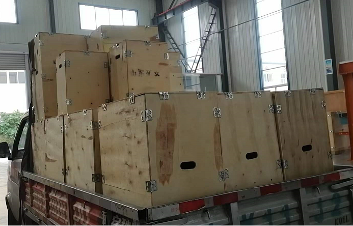 山東礦安機(jī)電一批氣動隔膜泵發(fā)往湖南婁底