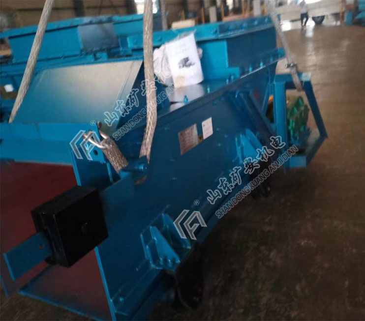 山東礦安機電生產(chǎn)的往復(fù)式給煤機發(fā)往貴州貴陽