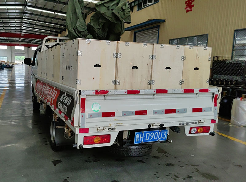 山東礦安機(jī)電一批氣動(dòng)隔膜泵發(fā)貨