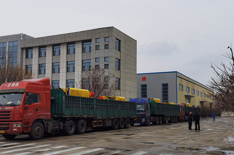 礦安機(jī)電生產(chǎn)的5臺(tái)礦用清倉(cāng)機(jī)發(fā)往山西